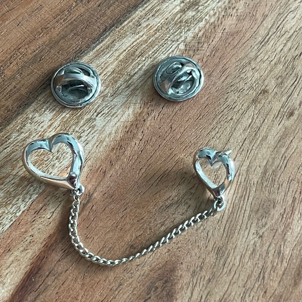 Vintage double heart silver brooch scarf pin